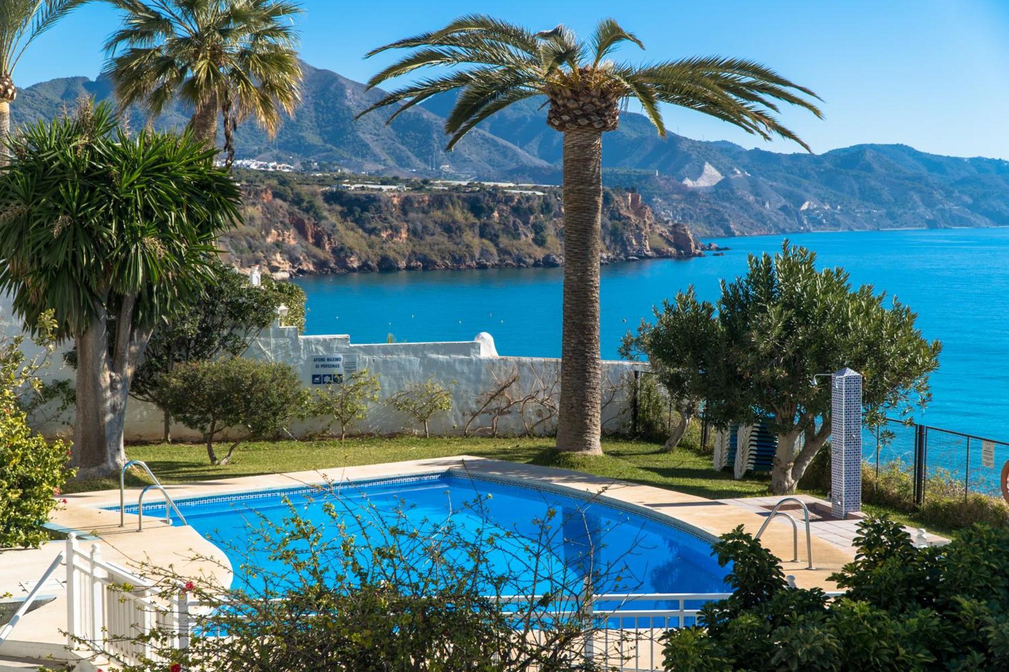 Tuhillo 1I Menyber Lägenhet Nerja Exteriör bild